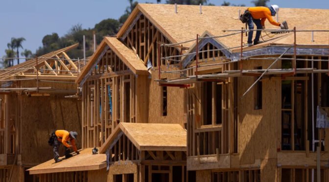 研究者: 新建筑,人口下降可能共同终结加州住房危机（图）