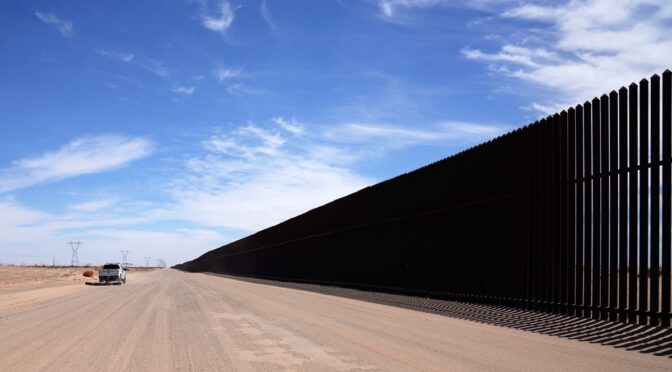 美国取消边境墙修建计划（图）